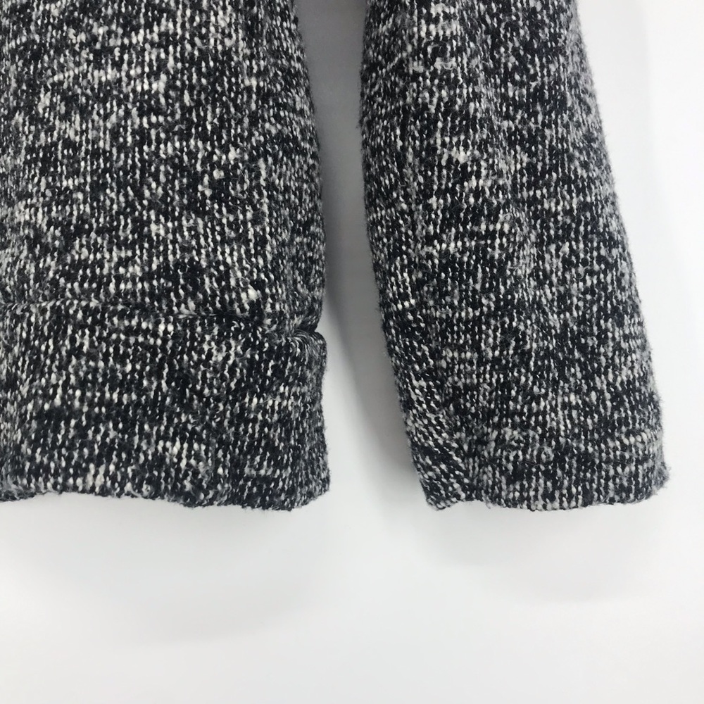 Zara W/B Collection Mixed Knit V-Neck Sweater with Brooch Black/White Size L - Picture 7 of 10
